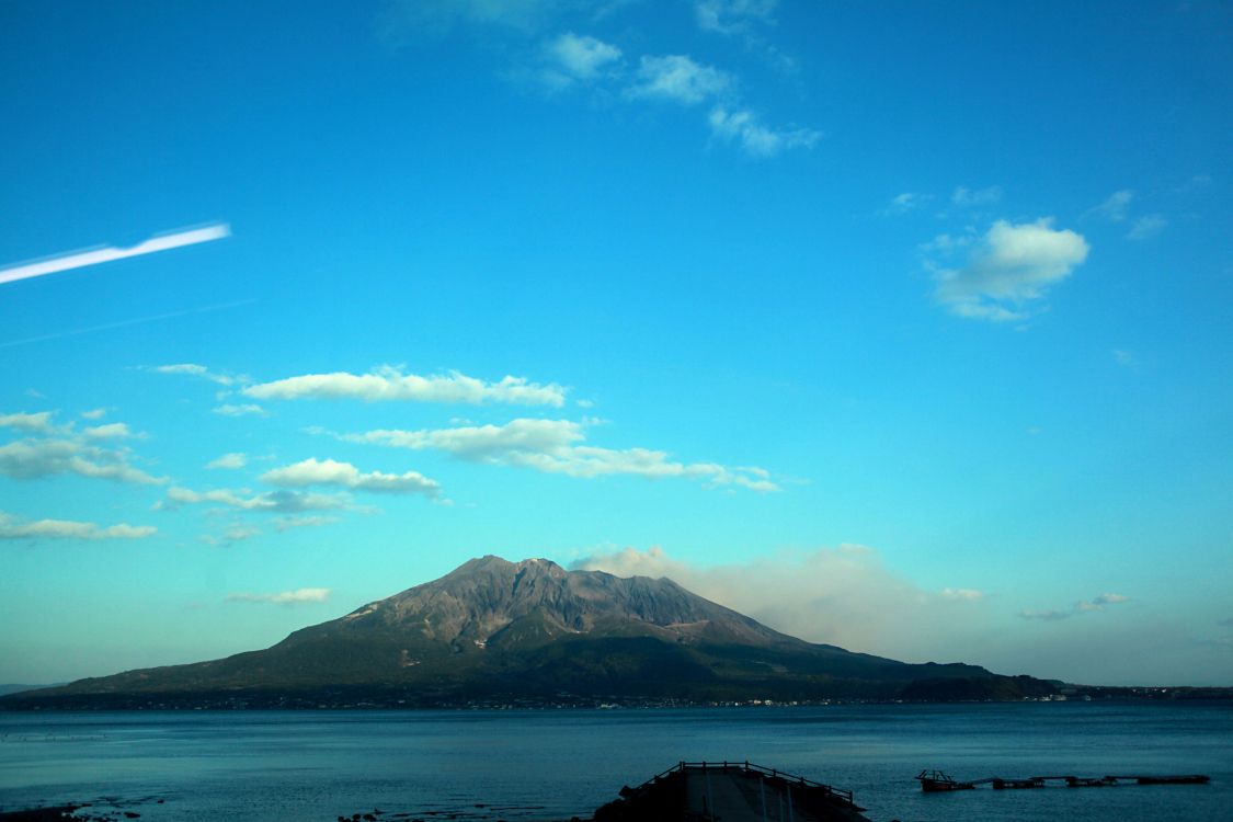 Обои облако, море, горизонт, океан, пейзажи гор в разрешении 2784x1856