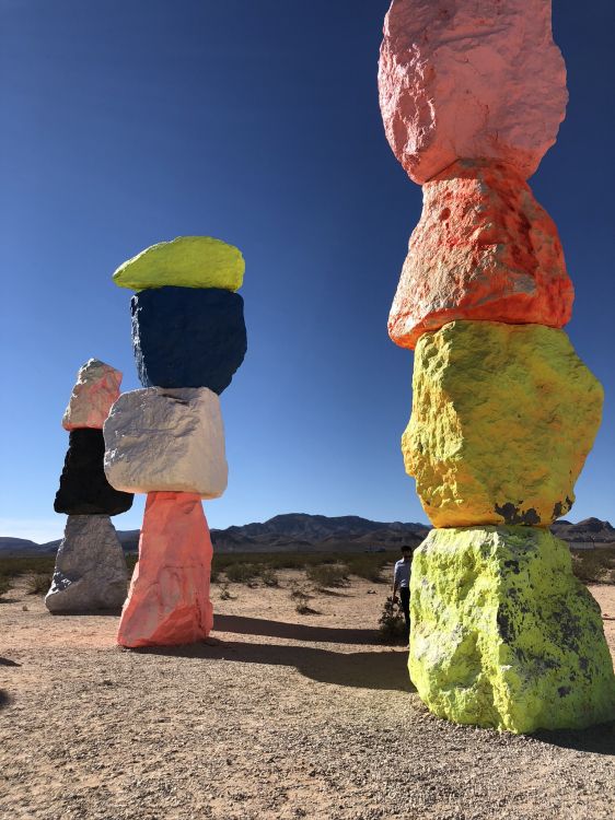 Обои Лас Вегас, США, туризм, наушники, громкоговоритель в разрешении 1536x2048