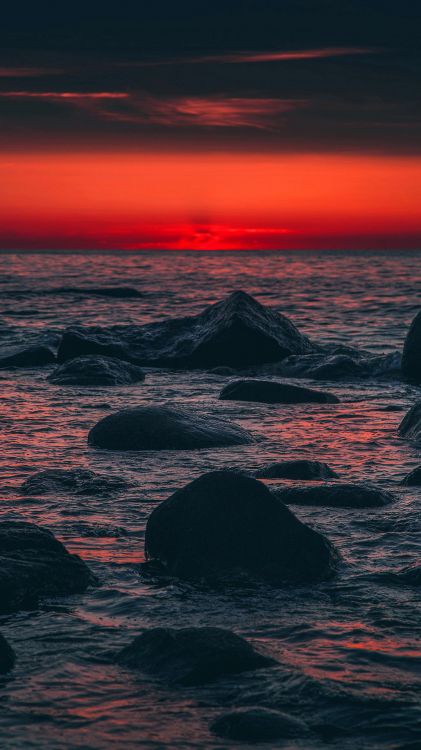 Обои море, закат, вода, послесвечение, облако в разрешении 1080x1920