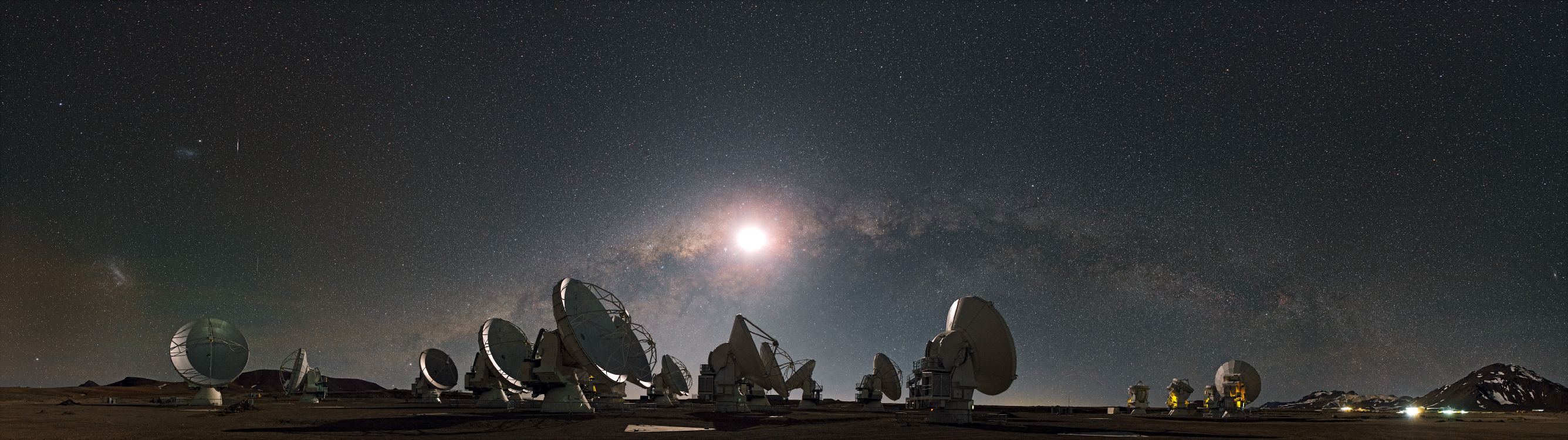 Обои Большой Массив Миллиметра Атакама, радиотелескоп, Астрономия, телескоп, астрономический объект в разрешении 8214x2305