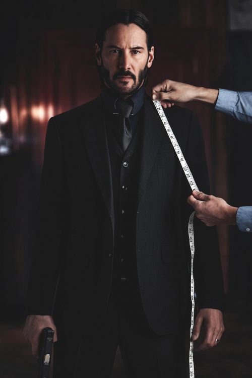 Обои костюм джон уик, Киану Ривз, Джон Фитиль, джон уик 2 постер, рукав в разрешении 1280x1920