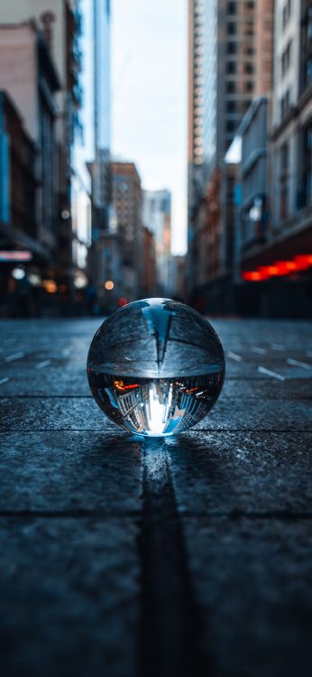 Обои сокровищница национальных драгоценностей, soundcloud, автомобильное освещение, вода, дорожное покрытие в разрешении 1080x2340