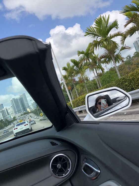 Обои семейный автомобиль, Король, компактный автомобиль, автомобиль среднего размера, очки в разрешении 1536x2048