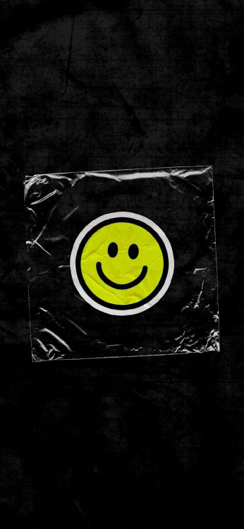 Обои улыбчивый, смайлик, прямоугольник, арт, звуковое оборудование в разрешении 1080x2340