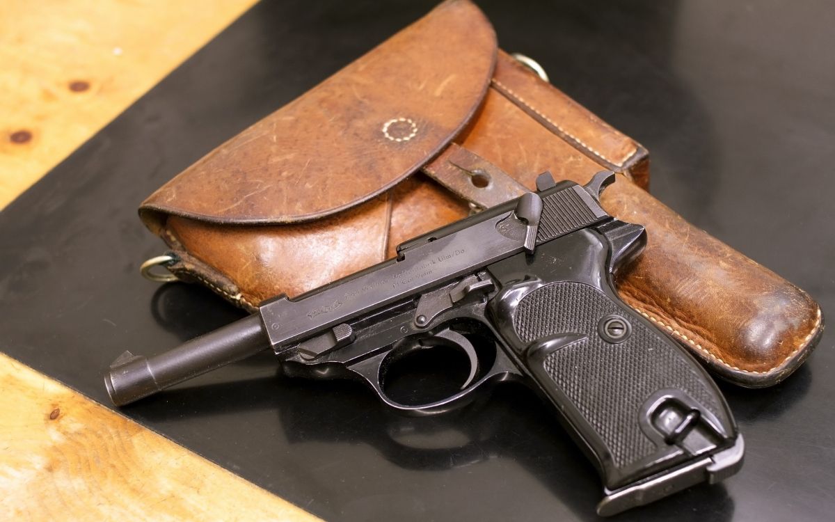 Обои орудие, ручное огнестрельное оружие, огнестрельное оружие, триггер, ствол в разрешении 2560x1600