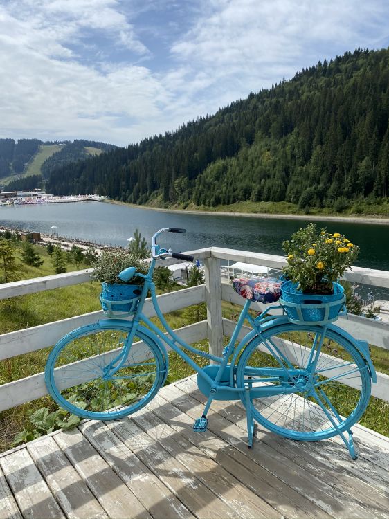 Обои вода, велосипед, туризм, Велоспорт, горный хребет в разрешении 1536x2048