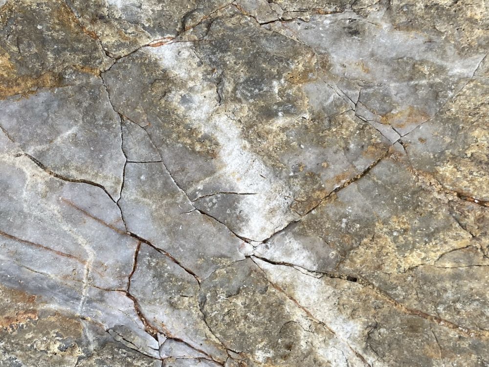 Обои текстура, магматическая горная порода, коричневый цвет, коренная порода, дорожное покрытие в разрешении 2048x1536