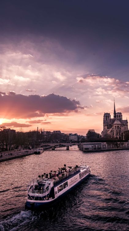 Обои вода, корабль, перевозка воды, паром, облако в разрешении 2160x3840