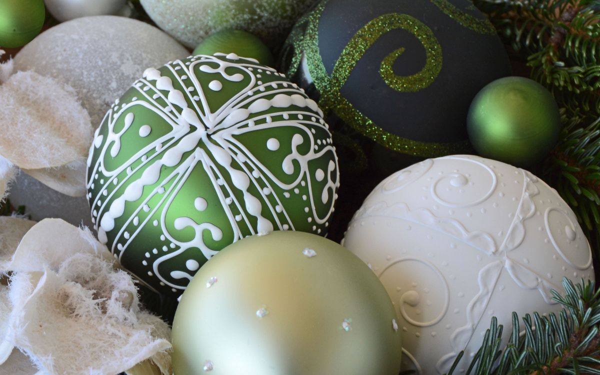 Обои Рождественский день, яйцо, пасхальное яйцо, рождественский орнамент, Рождество в разрешении 2560x1600