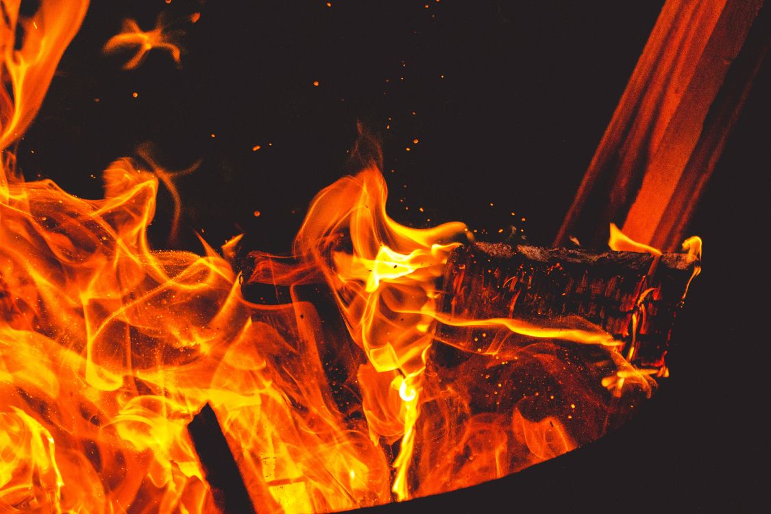 Обои пламя, тепло, огонь, костер, графика в разрешении 5184x3456
