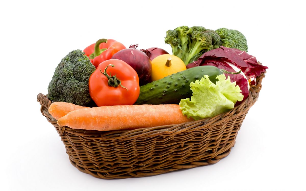 Обои вегетарианская кухня, овощ, корзина, морковь, фрукты в разрешении 2560x1600