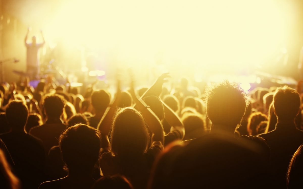 Обои концерт, толпа, люди, рокконцерт, развлечение в разрешении 2560x1600