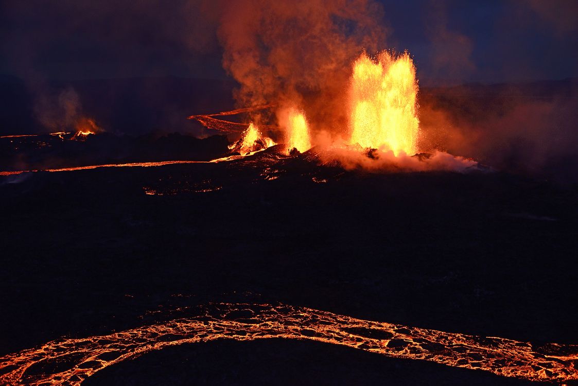 Обои типы вулканических извержений, земля, вулкан, Холухрейн, лава в разрешении 3543x2365