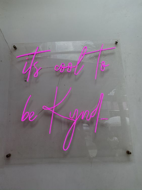 Обои дизайн, пурпурный цвет, пурпур, розовый, Фиолетовый в разрешении 1536x2048