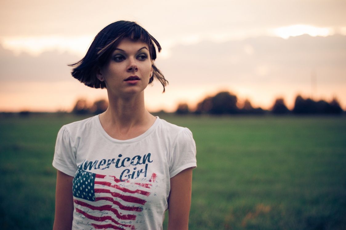 Обои красота, солнечный свет, лето, прохлада, забава в разрешении 2560x1707