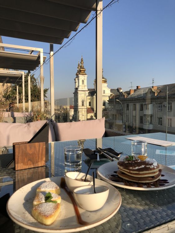 Обои квартира, serveware, посуда, блюда, блюдце в разрешении 1536x2048