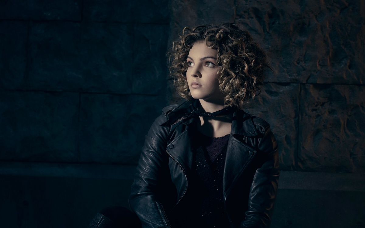 Обои Camren Bicondova, Готэма, Селина Кайл, женщина кошка, Бэтмен в разрешении 2880x1800