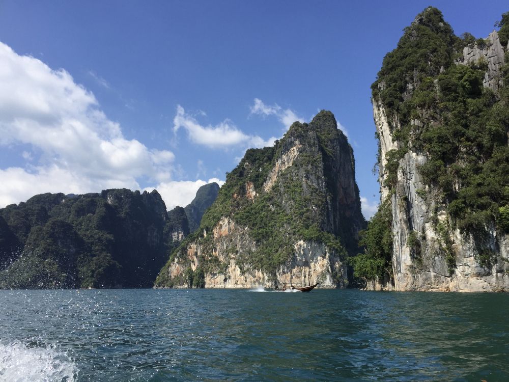 Обои побережье, горный рельеф, природный ландшафт, рок, мыс в разрешении 3136x2352