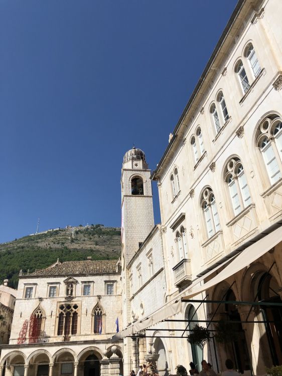 Обои Sponza Palace, путешествие, окно, архитектура, городок в разрешении 1536x2048