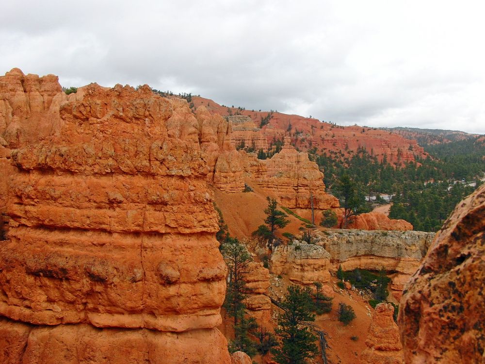 Обои бесплодные земли, обнажение, геология, каньон, обрыв в разрешении 2816x2112