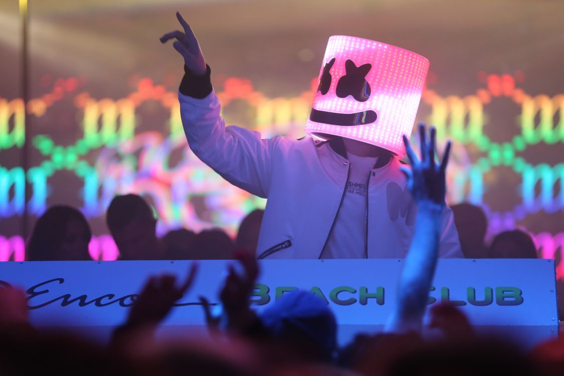 Обои диджей marshmello, Представление, развлечение, Фиолетовый, пурпур в разрешении 5760x3840