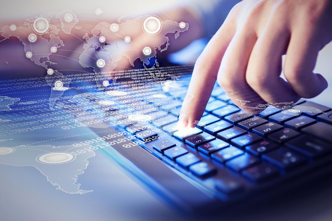 Обои Информационные технологии, палец, технологии, рука, Информация в разрешении 3800x2533