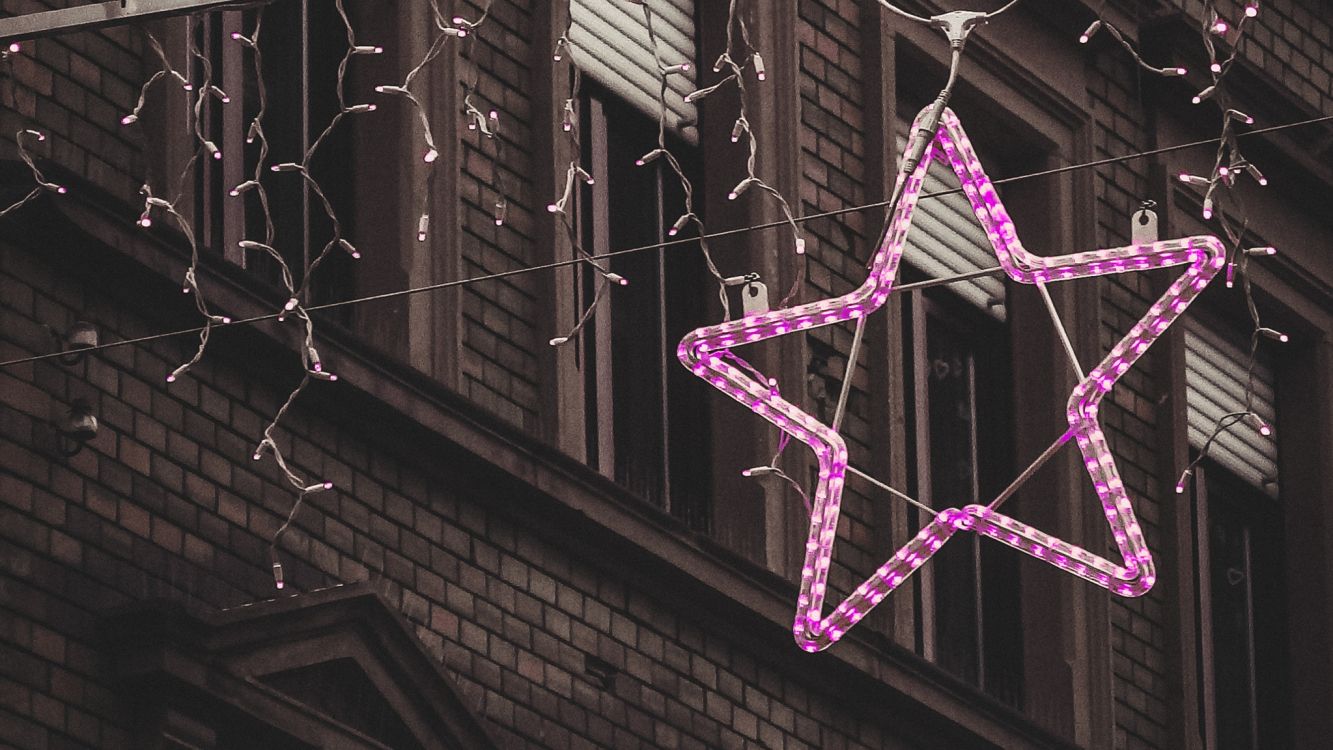 Обои свет, песня, космос, электричество, килобит в секунду в разрешении 2048x1152