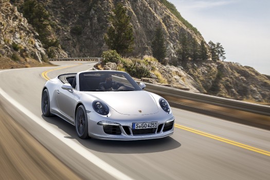 Порше 911 каррера 4