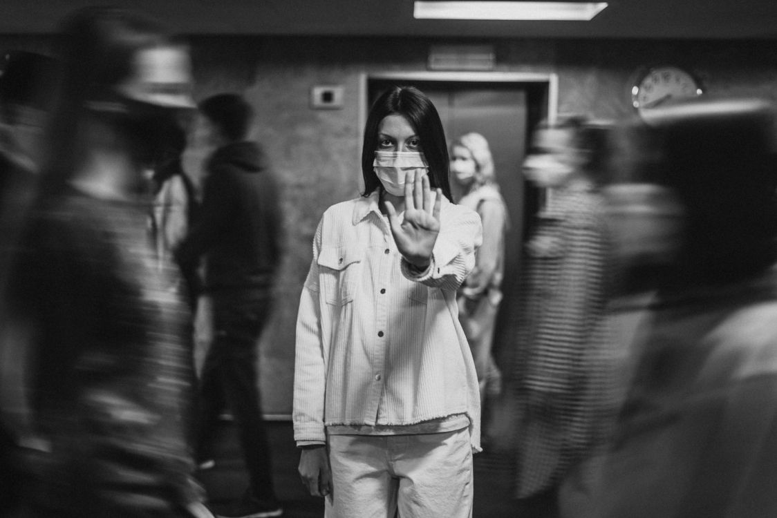 Обои COVID-19, стояние, белые, стиль, монохромный в разрешении 2560x1707