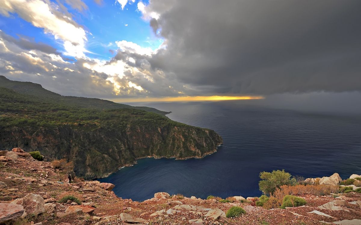 Обои море, побережье, облако, нагорье, облака в разрешении 1920x1200