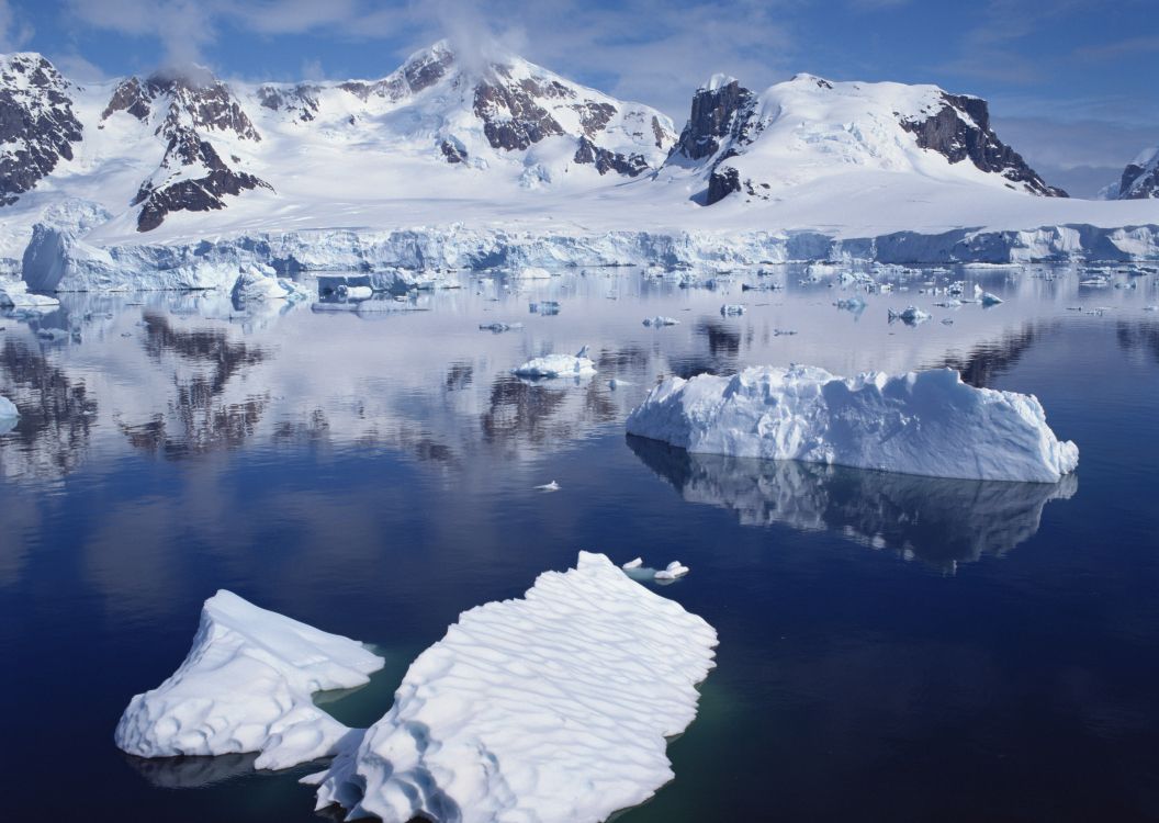Обои айсберг, ледник, полярные льды, ледниковое озеро, лед в разрешении 2950x2094