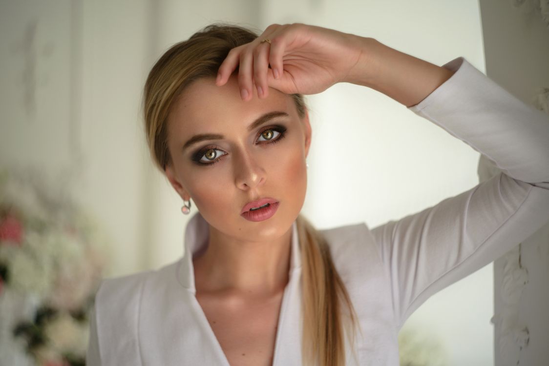 Обои волосы, лицо, бровь, лоб, губа в разрешении 2100x1401