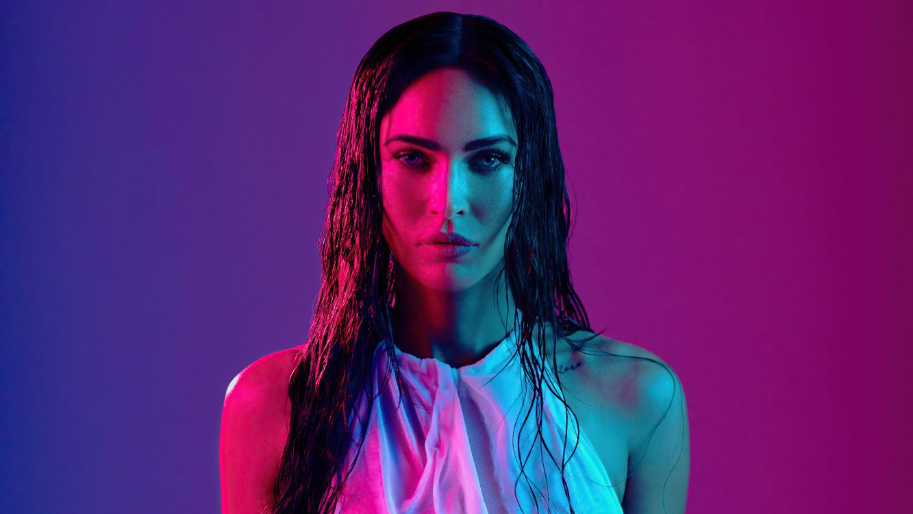 Обои megan fox instyle 2021 в разрешении 5120x2880