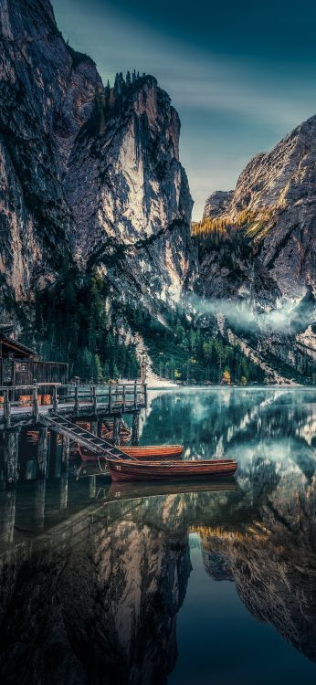 Обои доломит, облако, вода, гора, гидроресурсы в разрешении 1080x2340