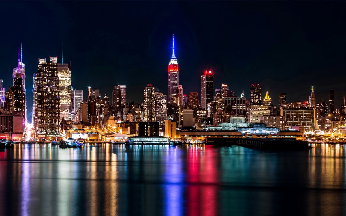 Обои городской пейзаж, город, ночь, линия горизонта, метрополия в разрешении 2560x1600