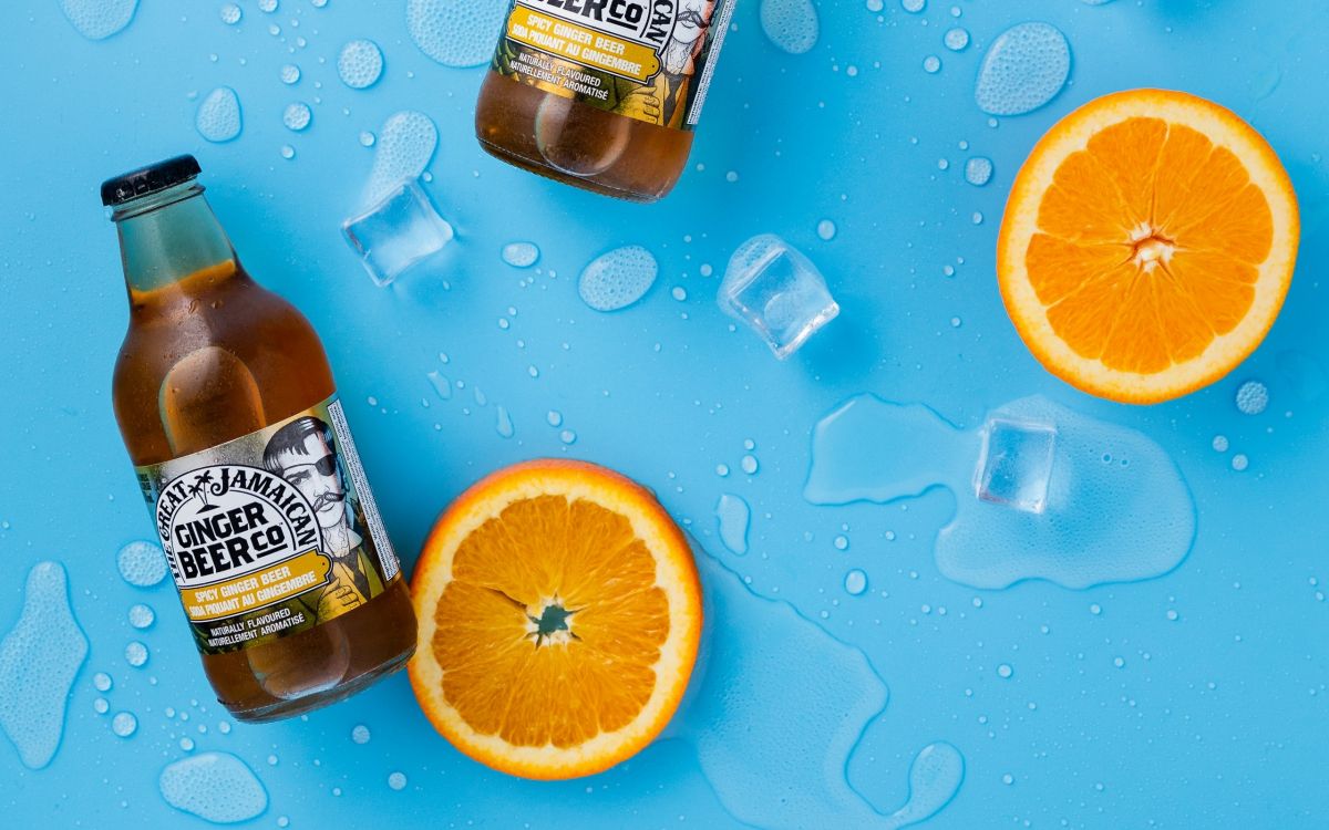 Обои пиво, имбирное пиво, пиво в китае, пивная бутылка, пивоваренный завод в разрешении 2560x1600