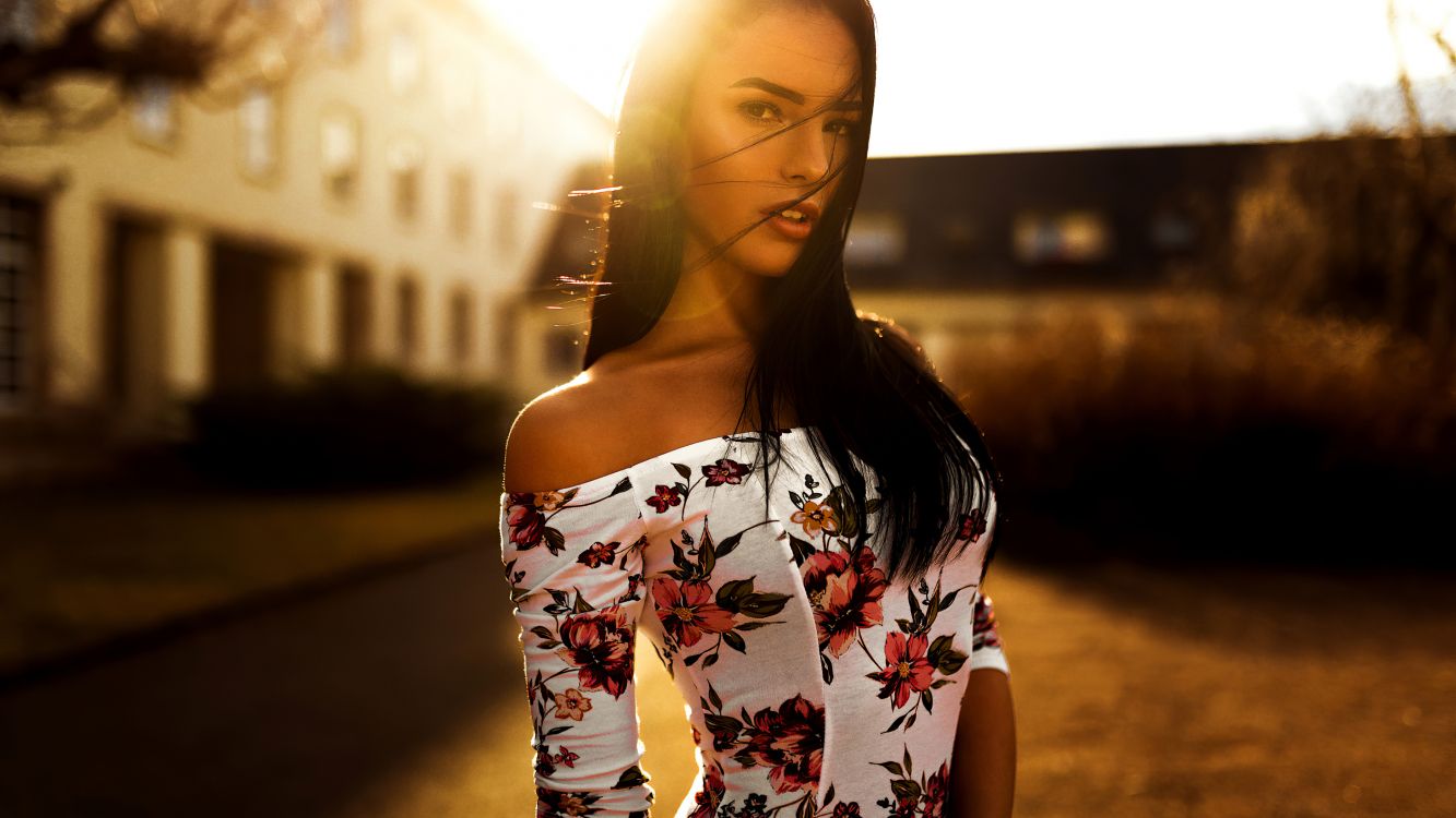 Обои девушка, диско-поло, дискотека, музыкальное видео, дама сердца в разрешении 3840x2160