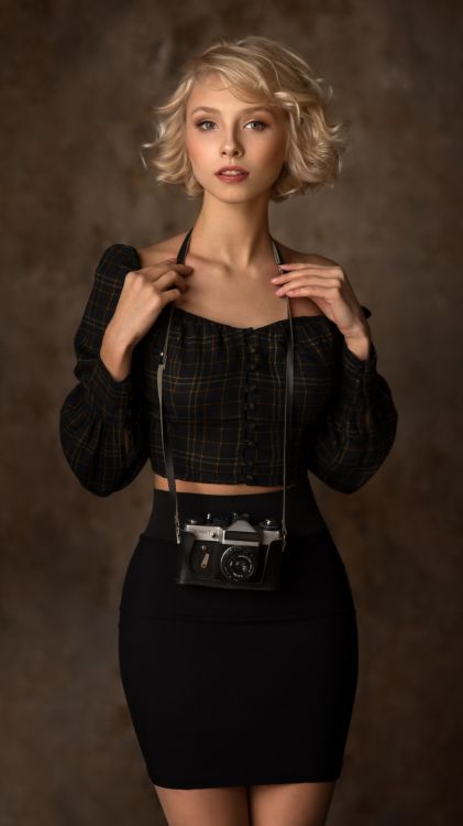 Обои манекенщица, волосы, лицо, голова, губа в разрешении 1080x1920