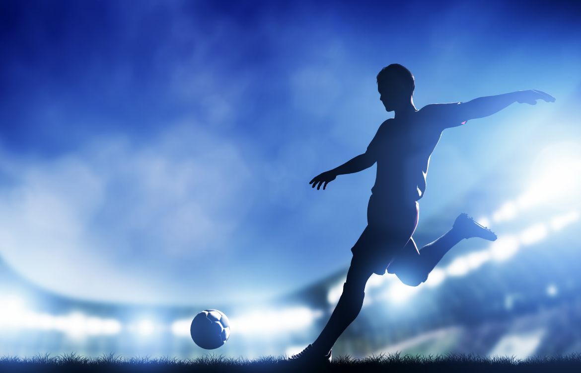 Обои Футбольный игрок, синий, футбол, атмосфера, облако в разрешении 6400x4100