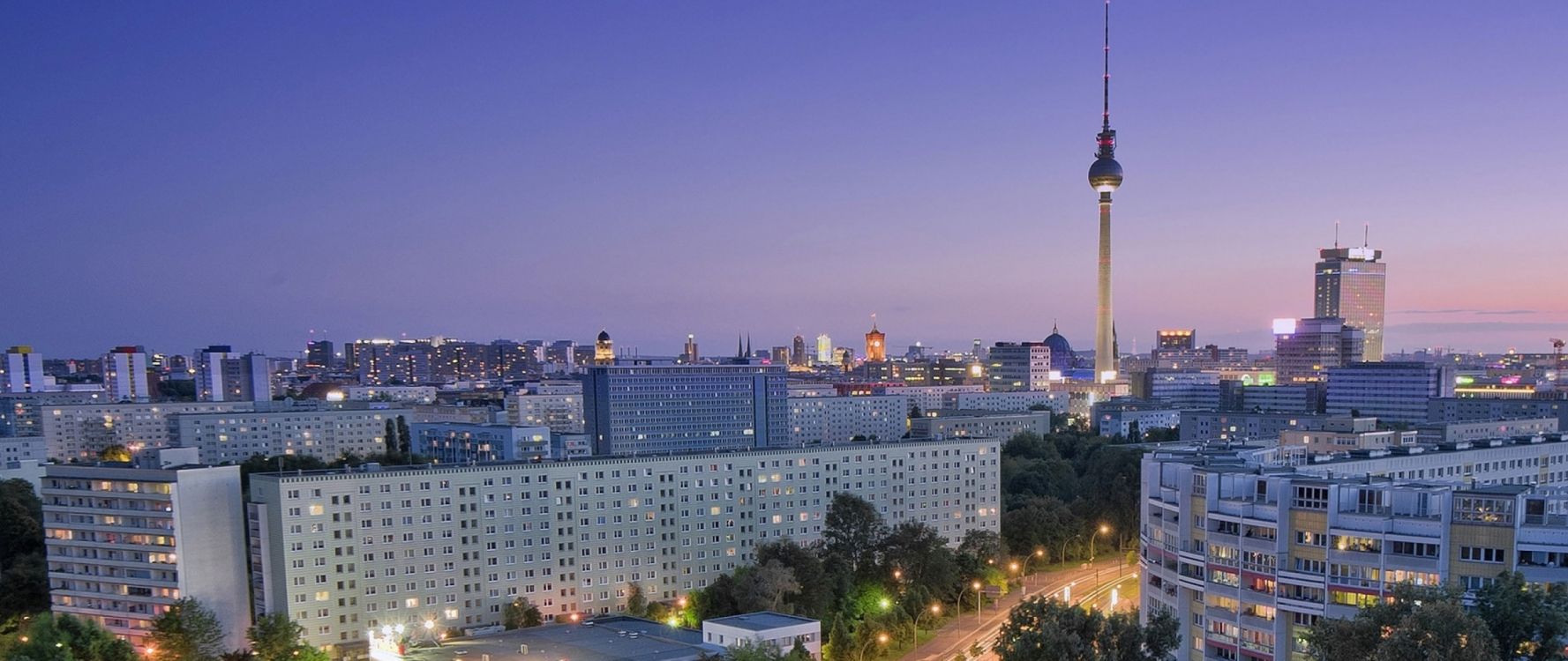 Обои Берлин, город, городской пейзаж, городской район, линия горизонта в разрешении 2560x1080