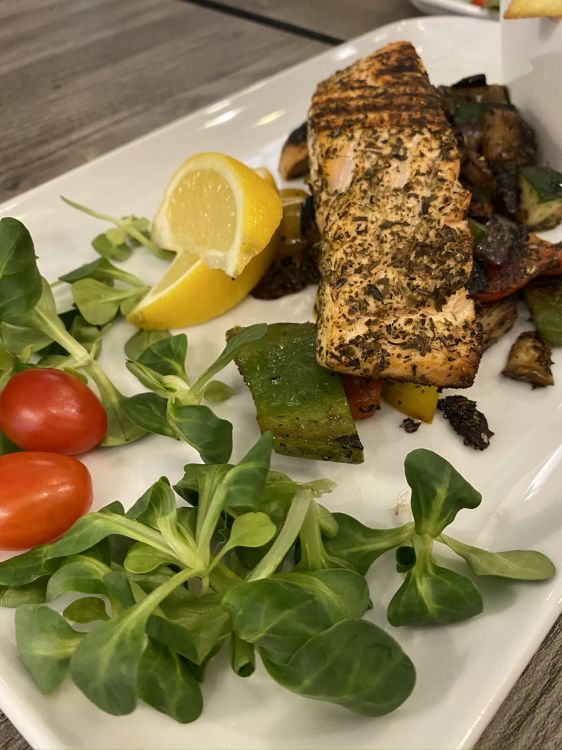 Обои листовой овощ, вегетарианская кухня, овощ, пища, ингредиент в разрешении 1536x2048