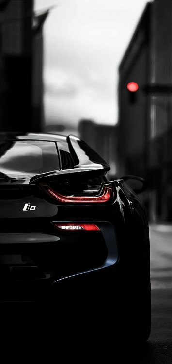 Обои отражение, легковые автомобили, спорткар, суперкар, автомобильное освещение в разрешении 1421x3000