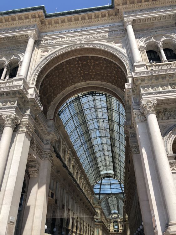 Обои Галерея Витторио Эмануэле II, классическая архитектура, архитектура, арка, ориентир в разрешении 1536x2048