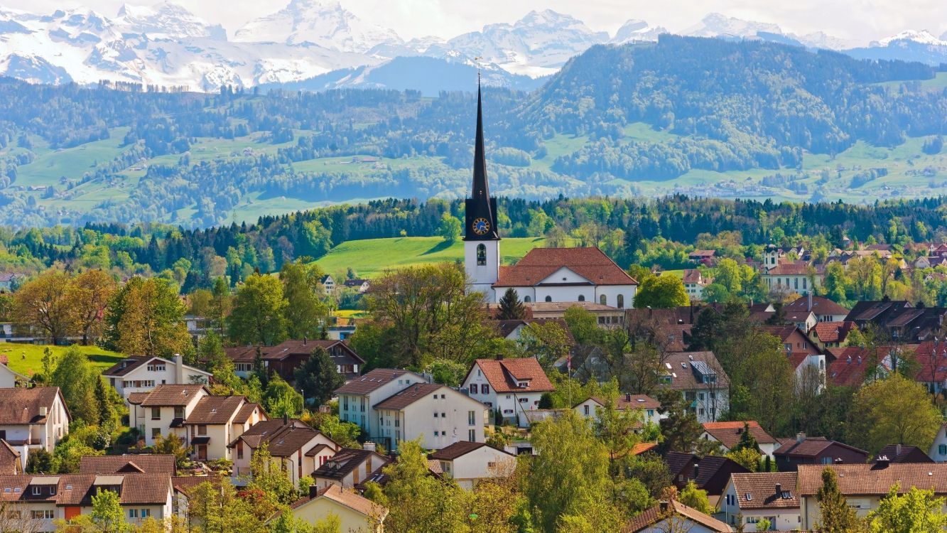 Обои горная деревня, горный хребет, городок, гора, горный рельеф в разрешении 2560x1440