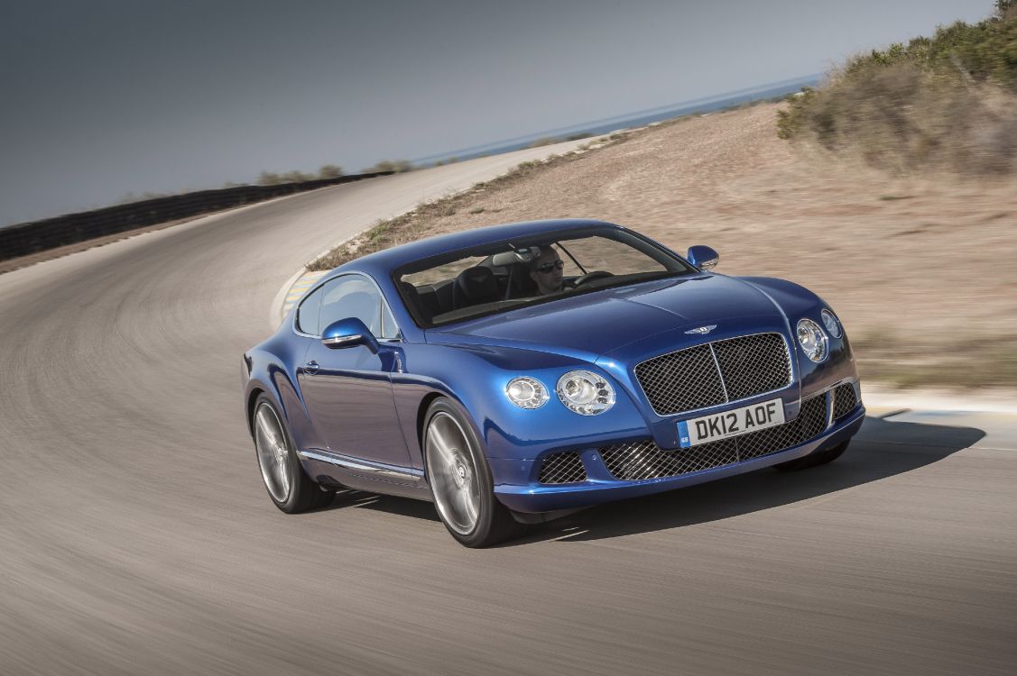 Обои 2012 Bentley континентальный gt, Бентли, Бентли Моторс Лимитед, авто, Бентли Континенталь ГТ скорость в разрешении 4256x2832
